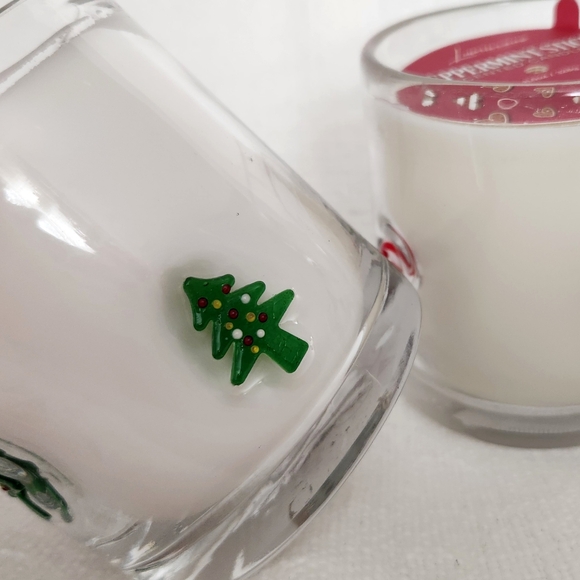 Set of 2 Christmas Glass Candles - Candy Cane & Green Christmas Tree - New - Picture 4 of 6